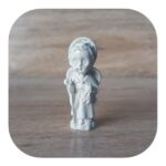 Trio Arcanjos São Rafael, Miguel e Gabriel em Resina 4cm - Imagem 4