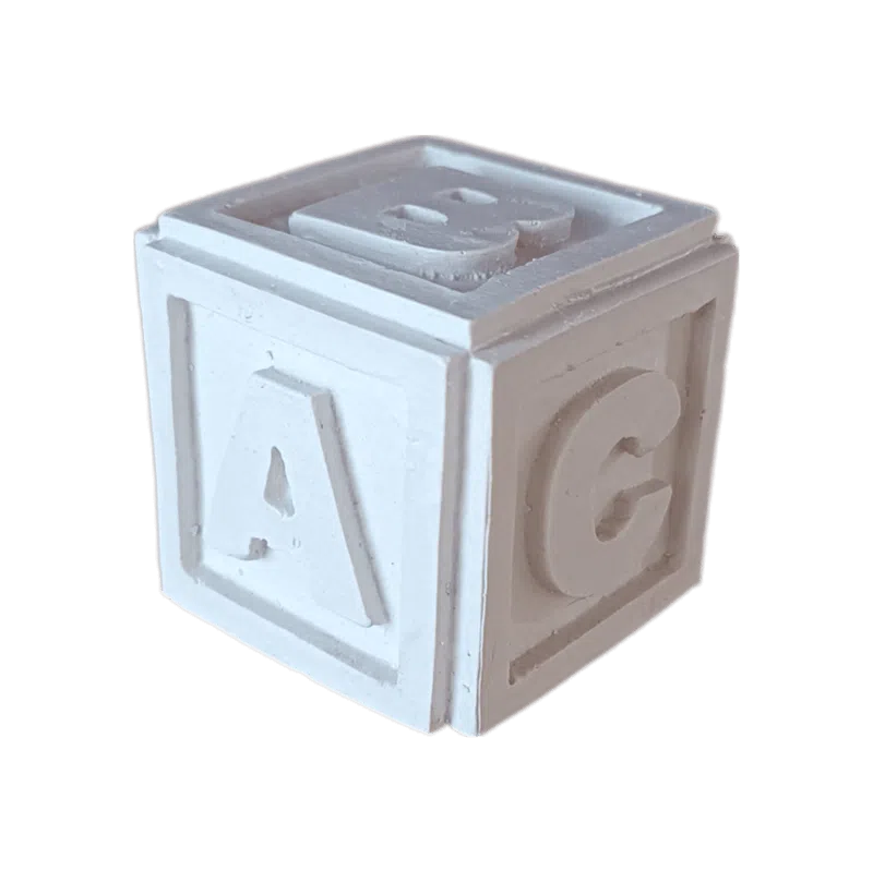 Cubo Dado com Letras ABCD Confeccionado em Resina 5cm 1 Cubo Dado com Letras ABCD Confeccionado em Resina
