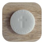 Hóstia Cruz Primeira Comunhão Aplique em Resina 4,5cm