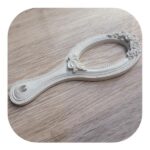 Moldura Espelho de Mão Confeccionado em Resina 18cm - Imagem 3