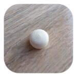 Puxador de Tampa Redondo em Resina 1,5cm - Imagem 2