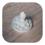 Puxador de Tampa Redondo em Resina