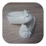 Sapatinho Laço em Resina (par) 9cm - Imagem 2
