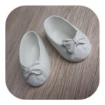 Sapatinho Laço em Resina (par) 9cm - Imagem 3