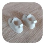 Sapatinho Confeccionado em Resina (par) 5,5cm - Imagem 3