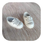 Sapatinho Menino em Resina